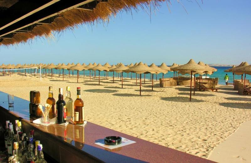 Pyramisa Sunset Pearl Apartments Хургада Экстерьер фото