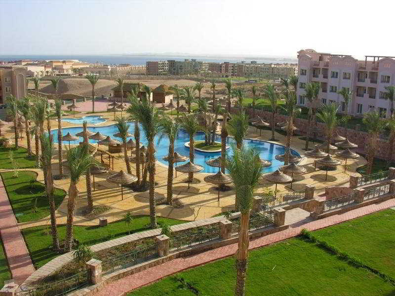Pyramisa Sunset Pearl Apartments Хургада Экстерьер фото